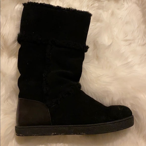 Tory Burch sherpa boots - Picture 7 of 13